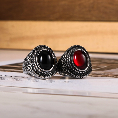 Retro Heren Titaniumstaal Ring Vintage Gothic Ovaal Rood Zwart Strass Ingelegde Reliëfpatroon Punk Sieraden Ring