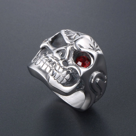 Gothic Punk Skull Red Eye Ring Men Vintage Titanium Steel Stainless Steel Rhinestone Finger Ring Biker Jewelry Biker Accessory
