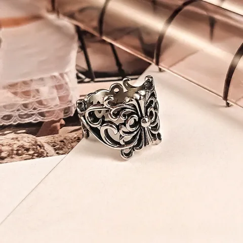 Retro Titanium Steel Butterfly Ring For Women Gothic Punk Cross Flower Hollow Out Band Ring Antique Silver Jewelry Gift