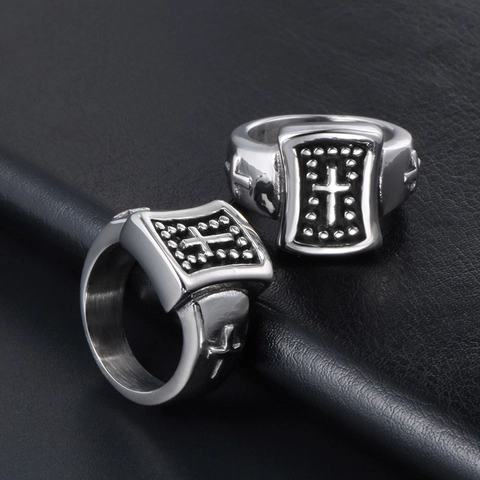Vintage Titanium Steel Cross Ring For Men Punk Gothic Shield Signet Ring Retro Silver Religious Jewelry Accessories