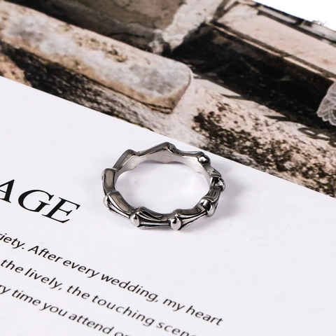 Vintage Gothic Skelett Titanstahl Ring Für Herren Damen Punk Geometrischer Knochen Fingerring Retro Distressed Hip Hop Schmuck