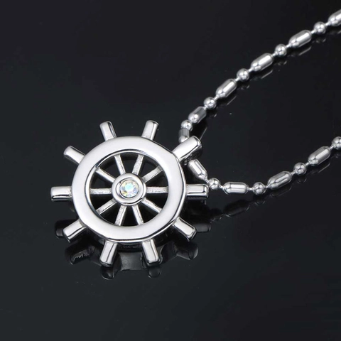 Collar con Colgante de Timón Náutico de Acero de Titanio Hombre Diamante de Imitación Incrustado Estilo Ancla Joyas de Moda Plata Pulida