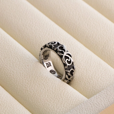 Vintage Gothic Titanium Staal Ring Reliëf Gesneden Krulpatroon Verweerd Punk Biker Ring Unisex Retro Sieraden Accessoire
