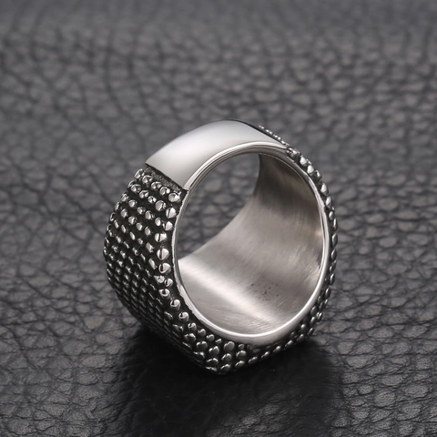 Anillo Punk de Acero Inoxidable para Hombre con Remaches Tachonados Banda Ancha Hip Hop Pulido Color Plata Joyería para Niños