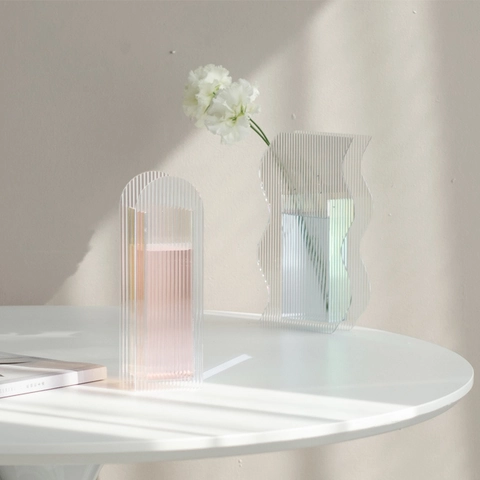 Vaso Scandinavo in Acrilico Cangiante Ondulato Vaso ad Arco a Righe Moderno Vaso Geometrico per Soggiorno Casa