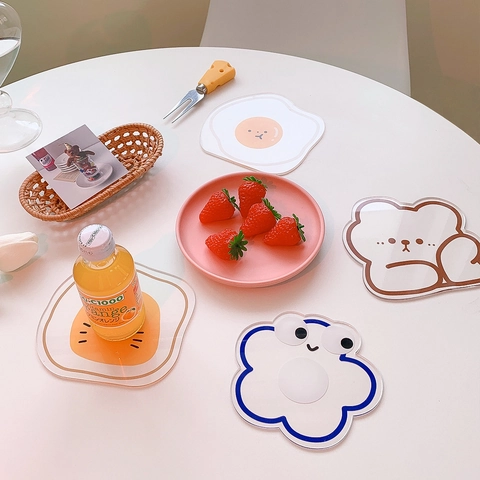 Dessous de Verre Créatif en Acrylique Dessin Animé Tapis de Coupe Antidérapant Résistant à la Chaleur pour Décoration de Table