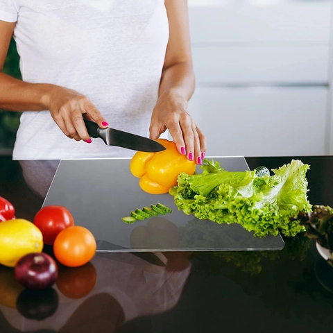 Transparent Acrylic Cutting Board With L-Shaped Lip Non-Slip Countertop Protector Durable Large Pastry Board For Kitchen Counter Home Use