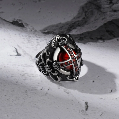 Anello a Croce in Acciaio Inossidabile Gotico Vintage Anello a Fascia Corona in Acciaio al Titanio Strass Rosso Gioielli Punk per Uomo Donna Regalo