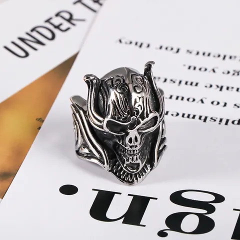 Vintage Gothic Skull Titanium Steel Ring For Men Retro Punk Rock Stainless Steel Wolf Fang Band Ring Biker Jewelry Gift