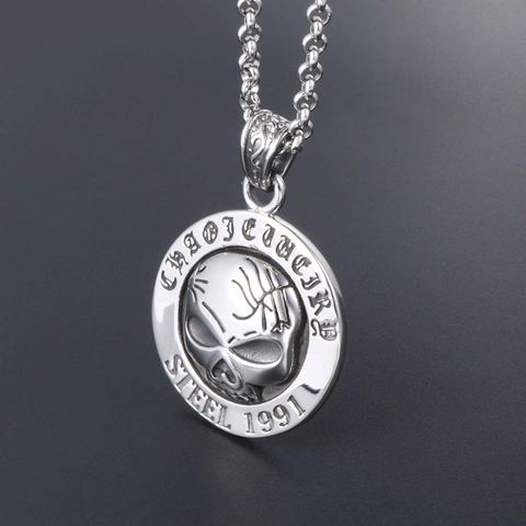 Collana con Ciondolo Rotondo a Rilievo con Teschio Vintage 1991 Uomo Donna Acciaio Inossidabile Punk Gothic Rock Gioielli