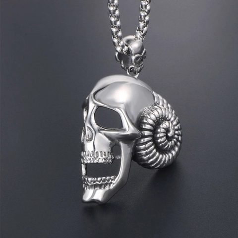 Vintage Gothic Punk Ram Horn Skull Pendant Necklace For Men Titanium Steel Titanium Cast Skeleton Head Jewelry Accessories