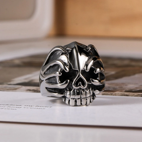 Vintage Titanium Steel Skull Ring For Men Punk Gothic Biker Finger Ring Hip Hop Retro Ghost Head Fashion Jewelry Gift
