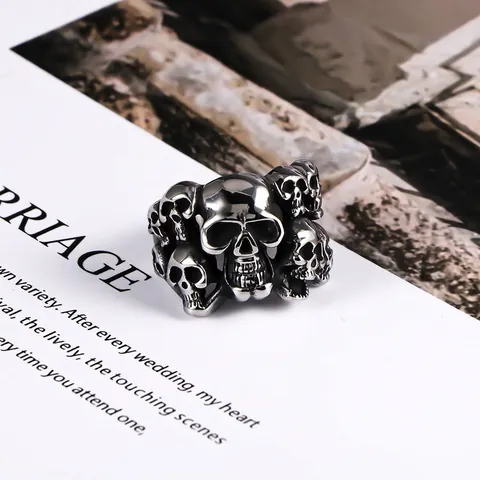 Punk Gothic Totenkopf Ring Polierter Titanstahl Mehrere Totenköpfe Band Für Herren Damen Vintage Biker Fingerring Schmuck Geschenk