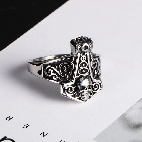 Bague Crâne Marteau de Thor Viking Vintage pour Hommes Bague Punk Hip Hop en Acier Titane Bijoux Biker Mjolnir Gothique Cadeau Halloween