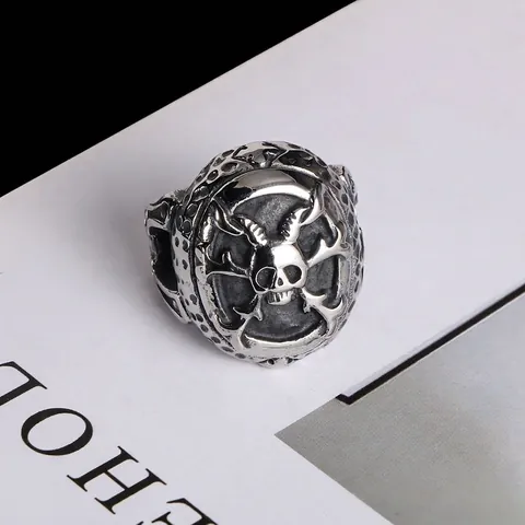 Vintage Skull Titanium Steel Ring Gothic Punk Rock Antiqued Silver Stainless Steel Ring For Men Personalized Jewelry Gift