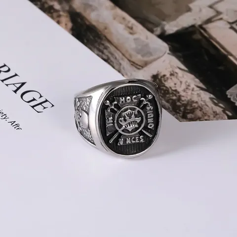 Retro Men 316L Stainless Steel Skull Signet Ring Punk Gothic Oxidized Silver Finish Latin Inscription Cross Knight Ring Jewelry