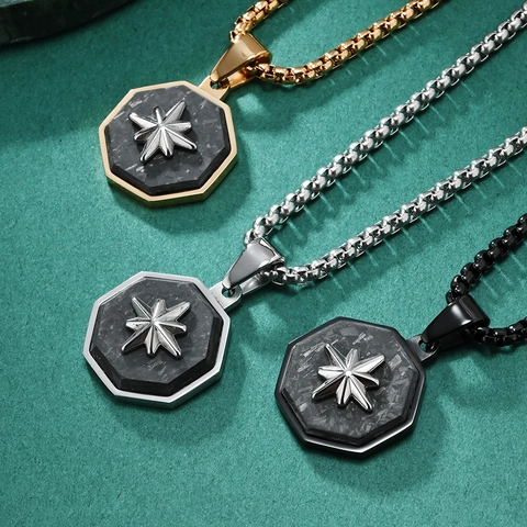 Collana con Ciondolo a Stella a Bussola Ottagonale da Uomo in Acciaio Inossidabile Texture in Fibra di Carbonio Gioielli di Moda Hip Hop Punk retrò