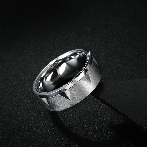 Anello in Acciaio al Titanio per Uomo Donna Stile Punk Industriale Anello a Fascia Spazzolato Rilievo Geometrico Triangolare Gioielli da Mano Lucidi Regalo