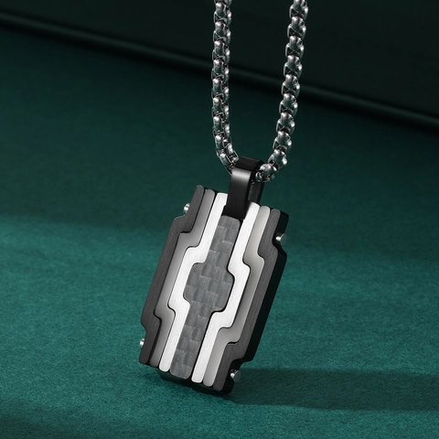 Collana con Ciondolo in Fibra di Carbonio in Acciaio Inossidabile da Uomo Rettangolo Geometrico a Strati Galvanico Industriale Punk Streetwear