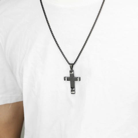 Collier Pendentif Croix en Acier Inoxydable pour Hommes Facette Pyramide Bicolore Hip Hop Streetwear Bijoux Accessoires