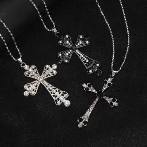 Collier Pendentif Croix Cyberpunk Gothique en Acier Inoxydable et Alliage de Zinc Incrusté de Strass Bijoux Hip Hop Homme