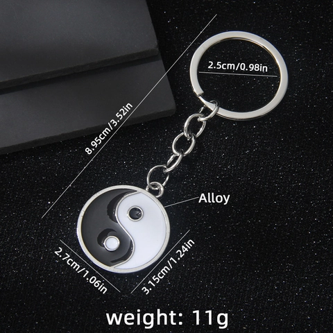 Porte-clés Style Chinois Yin Yang Tai Chi Bagua Alliage Strass Émail Pendentif de Sac en Métal Bijoux pour Hommes Femmes Cadeaux
