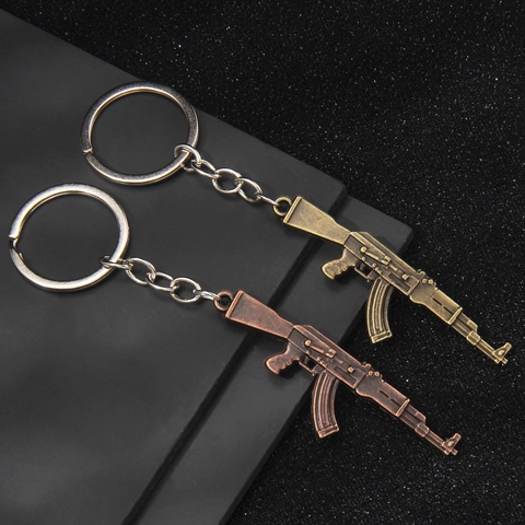 Portachiavi Modello Arma Gioco di Tiro in Metallo Retrò Pistola Fucile Forma Portachiavi Ciondolo Borsa Lega di Zinco Decorativo