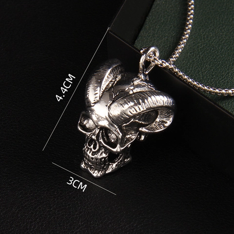 Collar Con Colgante De Calavera Con Cuernos Gótica Cadena De Caja De Acero Inoxidable Aleación Plata Antigua Joyería Punk Vintage Para Hombres Mujeres