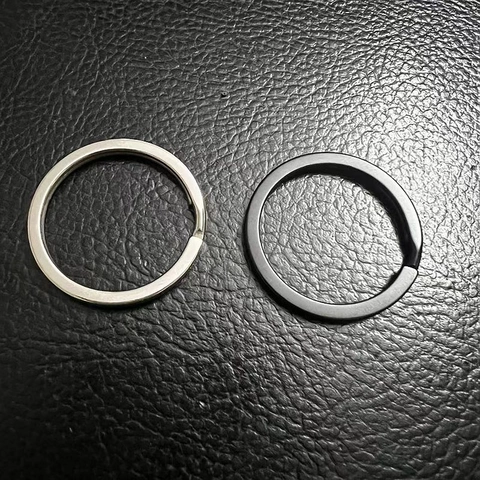 Anelli Portachiavi Piatti in Acciaio Inossidabile Anelli Metallici per Fai da Te Creazione di Portachiavi Piccoli Supporti Accessori Gioielli
