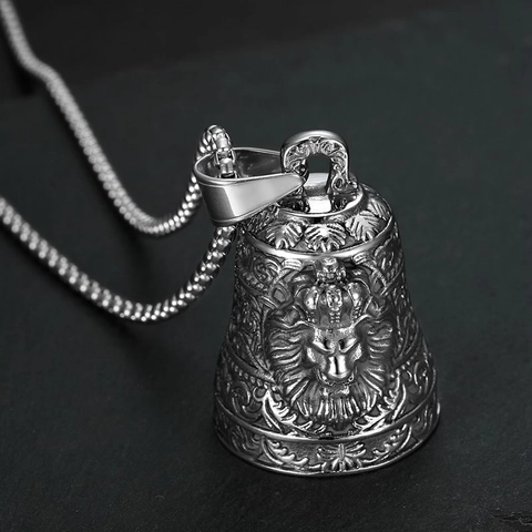 Collana con Pendente a Campana Guardiana Testa di Leone in Acciaio Inossidabile Motivo Arabesco Retro Gioielli Biker per Uomo Donna