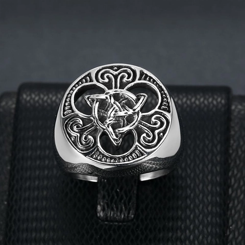 Vintage Stainless Steel Celtic Knot Triquetra Signet Ring For Men Viking Hip Hop Punk Hollow Band Ring Jewelry Accessories