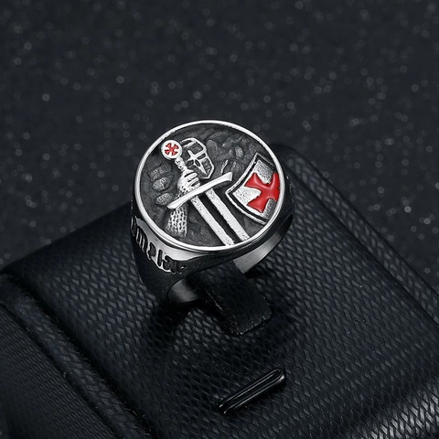 Anello con Sigillo Cavaliere Templare Croce Rossa Scudo Acciaio al Titanio Retrò Gotico Guerriero Gioielli Per Uomo Regalo