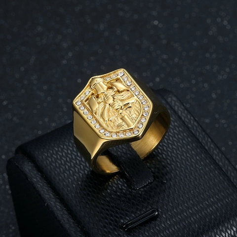 Hip Hop Heren Ridder Tempelier Schild Ring Verguld Titanium Staal Strass Ingelegde Retro Zegelring Sieraden