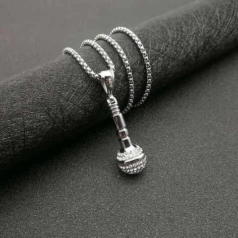 Collana con Ciondolo a Forma di Microfono in Acciaio al Titanio Hip Hop per Uomo Donna Placcata Oro Argento con Strass Intarsiati Gioielli Musicali