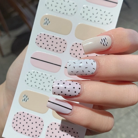 Autocollants De Nail Art Full Wraps Auto-Adhésifs Minimaliste Cœur Point Ligne DIY Décoration De Manucure Pour Femmes