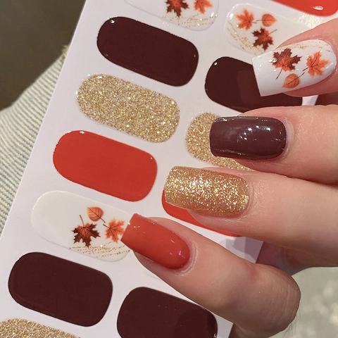 Autocollants d'Art d'Ongles de Feuille d'Érable d'Automne Autocollant Full Wrap Or Paillettes Rouge Orange DIY LT-022