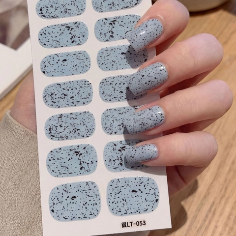 Adesivi per Unghie Minimalisti con Motivo a Uovo di Quaglia Azzurro Macchiettato Impacchi Completi per Unghie Accessori Donna
