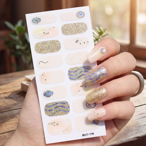 Autocollants à Ongles Imprimé Léopard de Luxe Doré à l'Or Enveloppements d'Ongles Colorés pour Femmes Décoration d'Ongles Adhésive DIY