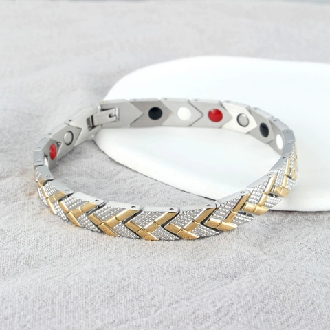 Pulsera de Magnetoterapia en Forma de Flecha para Hombres Mujeres Acero de Titanio Chapado en Oro IP Pulsera de Cadena de Salud Geométrica