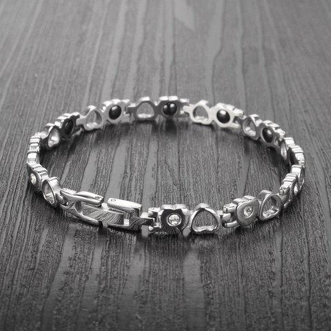 Braccialetto Magnetico in Acciaio Inossidabile a Cuore Cavo per Donna Con Zirconia Argento Gioielli Elegante Bracciale Magnetico