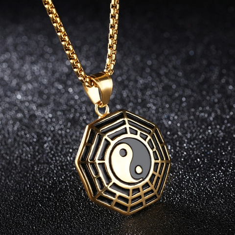 Collana con Ciondolo Yin Yang Tai Chi Bagua in Stile Cinese Vintage per Uomo in Acciaio al Titanio Catena Box Galvanizzata Gioielli Religiosi