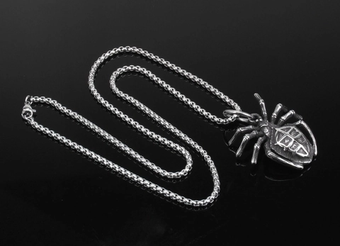 Collar de Colgante de Araña Gothic Hip Hop Punk para Hombres Mujeres Acero Inoxidable Vintage Desgastado Colgante Animal Joyería
