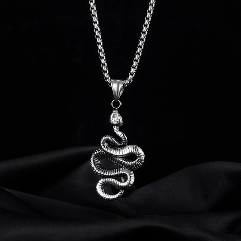 Collana con Pendente a Forma di Serpente Pitone in Acciaio al Titanio Hip Hop Gioielli Punk Streetwear da Uomo