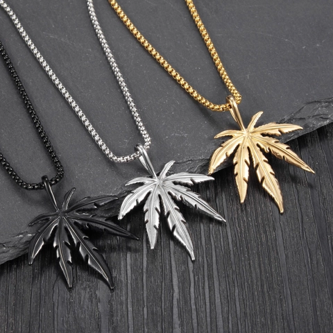 Collana con Ciondolo a Foglia in Acciaio al Titanio per Uomo Donna Stile Hip Hop Streetwear Foglia d'Acero Oro Argento Nero