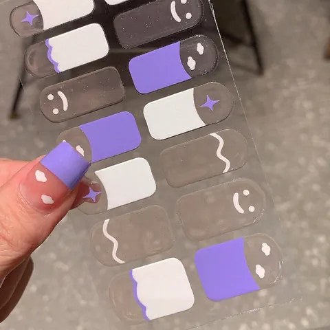 Französisch Smiley Herz Nagel Kunst Aufkleber Lila Weiß Wolken Stern Selbstklebend Full Wrap DIY Maniküre Dekoration Für Frauen