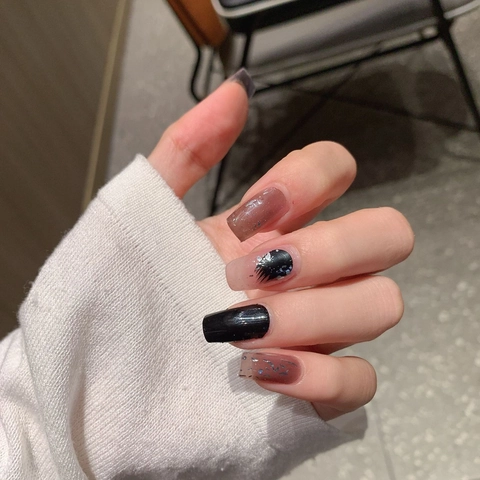 Minimalistische Schwarz Grau Verschwommene Nagelaufkleber Mit Glitzer DIY Selbstklebende Nail Art Decals Für Damen Täglich