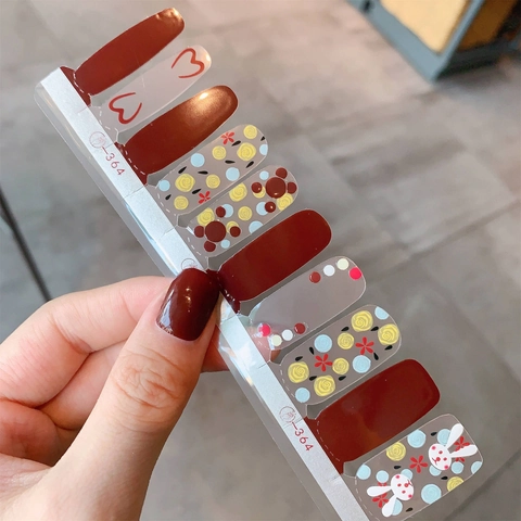 Süße Weinrot Herz Blumenmuster Nagelaufkleber Set Für Damen DIY Nail Art Dekoration Selbstklebend Cartoon Kaninchen Design