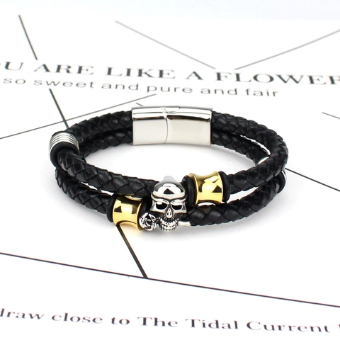 Bracciale da Uomo in Pelle Intrecciata Punk con Teschio Stile Gothic Rock Teschio in Lega Chiusura Magnetica Gioielli Moda