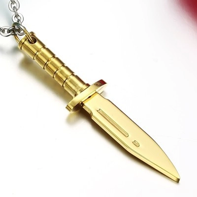 Punk Titanium Steel Gold Dagger Pendant Necklace For Men Women Hip Hop Personalized Short Sword Jewelry Gift