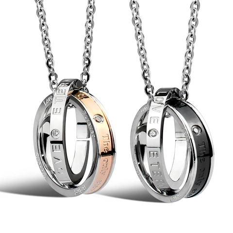 Collana Pendente a Doppio Anello Incastrato in Acciaio Inossidabile per Coppie con Incisione Love Eternity Gioiello con Strass Regalo